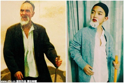 Một học sinh nam dùng giấy giả làm râu để tái hiện bức tranh nổi tiếng của họa sĩ Trung Quốc Jin Shangyi.