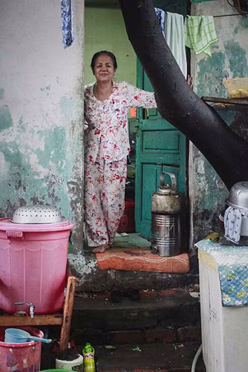 Họ chấp nhận nó như một phần vốn dĩ trong cuộc sống của mình.