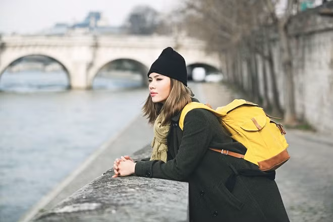 A hau Hoang My trai long minh ve gioi showbiz-Hinh-2