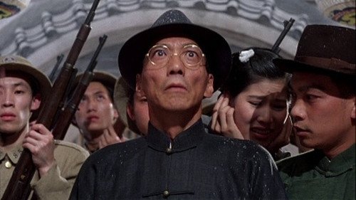 Cuoc song quyen luc cua lao an xin phim Tuyet dinh Kungfu-Hinh-3