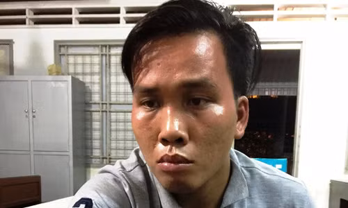 Dem giao thua, gia vo hoi mua mai dinh hiep dam chu tiem