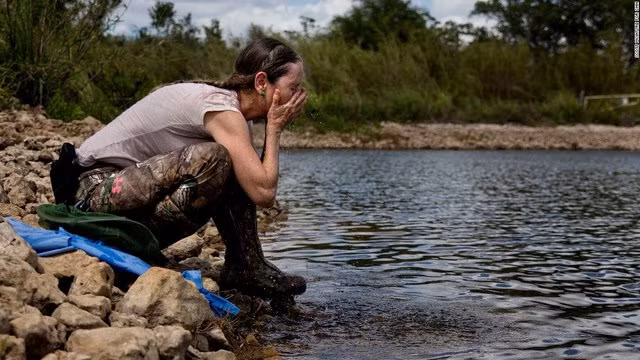 Nguy hiem rinh rap nguoi san tran khong lo o My-Hinh-4