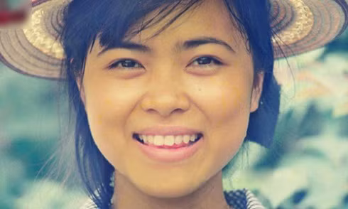 Thu Hương đóng phim "12A và 4H" khi đang ôn thi đại học. Đây cũng là bộ phim duy nhất của cô. Có thông tin, hiện Thu Hương đang định cư bên Đức.