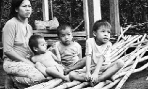 Nhung tap tuc kinh hai cua toc nguoi S’tieng