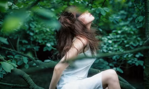 Yeu em vi tuong em ngoan ngoan, toi co ngay chet sung