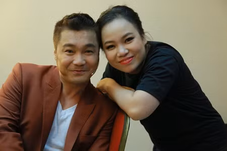 Danh tinh nguoi phu nu “chong e” cho Ly Hung o tuoi 47