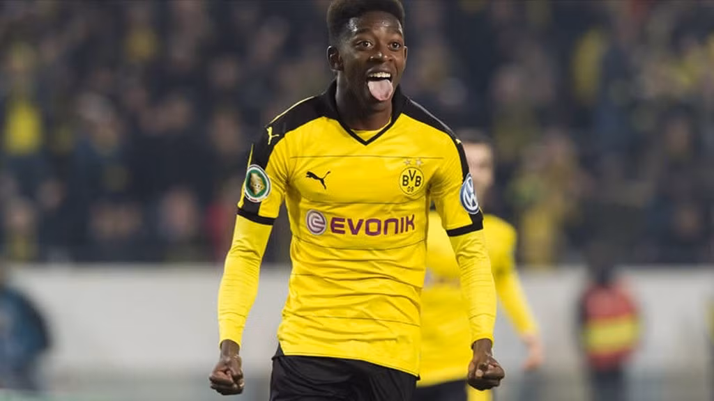 Ousmane Dembele (Pháp): Chỉ sau 1 mùa giải rực sáng trong màu áo Rennes (ghi 12 bàn thắng, kiến tạo 5 lần sau 26 lần ra sân), Dembele lập tức gói hành lý sang nước Đức đầu quân cho Dortmund, trước con mắt thèm thuồng của Bayern Munich. Được hai đại gia nước Đức quan tâm chứng tỏ sức hút của tài năng sinh ngày 15/5/1997. Sau 8 trận Bundesliga, Dembele đã có 1 bàn thắng và 4 kiến tạo. Tài năng nước Pháp đã lên tuyển quốc gia, nhưng anh vẫn đủ điều kiện dự U20 World Cup.