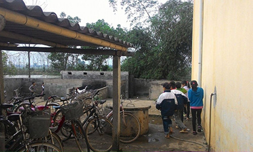 Hai hung ke bien thai tan cong vung kin hang loat hoc sinh