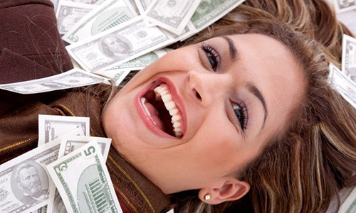 Co thoi quen nay, “tien tieu ca doi khong het”