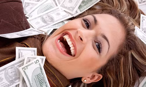 Co thoi quen nay, “tien tieu ca doi khong het”