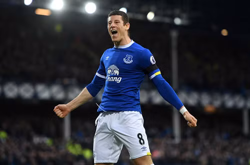 9. Ross Barkley (Everton, vận tốc tối đa: 32,8 km/h).