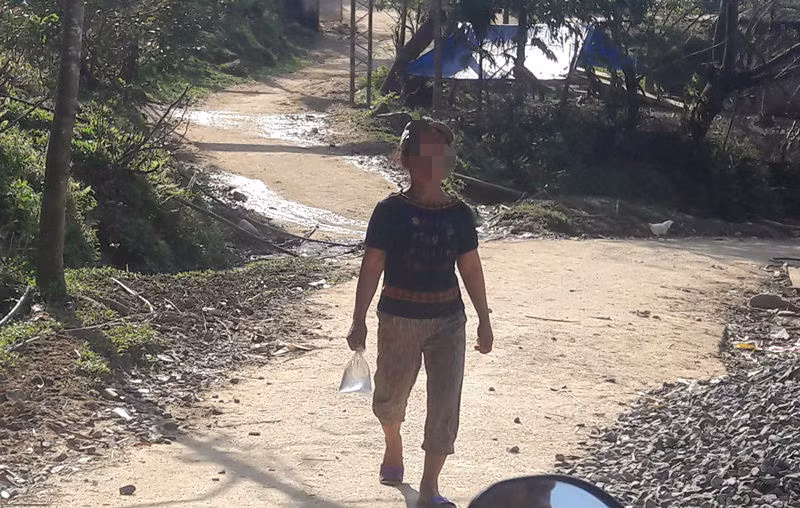 Bi hai chuyen dan ba nghien ruou tren day Ngoc Linh-Hinh-3