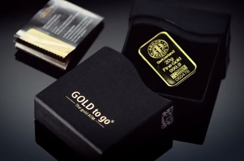 Miếng vàng được đựng trong chiếc hộp sang trọng của Gold-to-go.