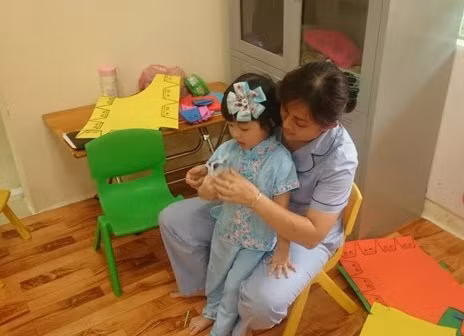 Giao vien mam non: Nhung giay phut tui than ua nuoc mat