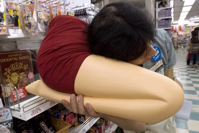 Gioi tre Nhat Ban co xu huong ngoai tinh ao