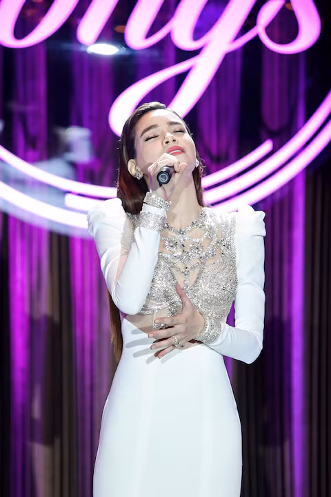 Su that bat ngo khien Ho Ngoc Ha so nguoi yeu cu