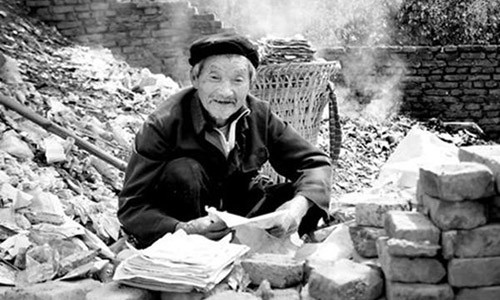 Cha an may chet chay cung 700 trieu, con bat hieu chet lang