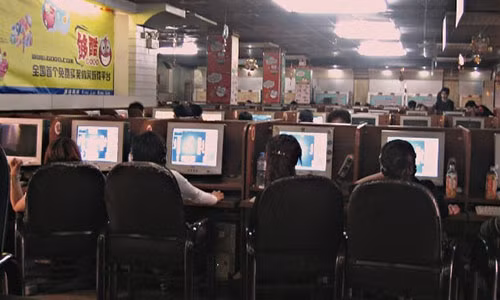 Sáng kiến điều trị nghiện Internet của Trung Quốc gây rùng mình Sang kien dieu tri nghien Internet cua Trung Quoc gay rung minh