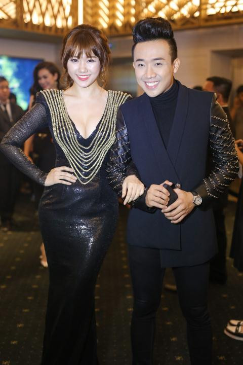 Hari Won bi tram cam van tich cuc chay show kiem bon tien-Hinh-6