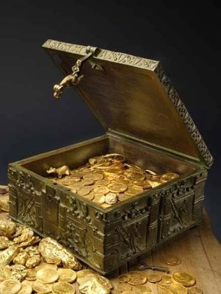  Núi Rocky, Mỹ: Triệu phú lập dị Forrest Fenn từng làm dấy lên một cuộc săn kho báu năm 2010 sau khi ông tiết lộ đã chôn rất nhiều vàng và của cải trên núi Rocky. Ông còn xuất bản một cuốn hồi ký với bài thơ tiết lộ manh mối về kho báu. Mặc dù đã có hàng nghìn người lên núi, song kho báu trị giá 2 triệu USD vẫn nằm đâu đó trên núi Rocky.