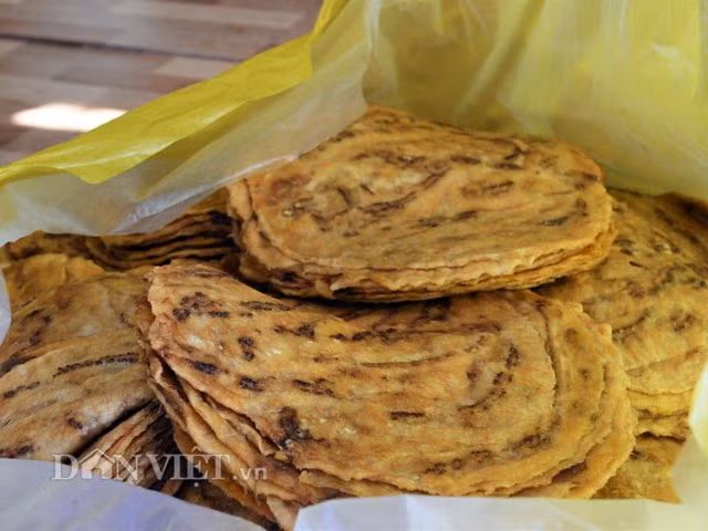 Những miếng chuối khô thành phẩm, khoảng 14 miếng chuối khô sẽ có trọng lượng 1kg.