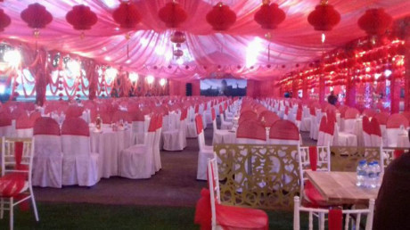 Theo quản lý của trung tâm tổ chức tiệc cưới này, bao nhiêu năm tổ chức tiệc cưới nhưng chưa bao giờ được thấy một đám cưới tổ chức theo phong cách truyền thống, mặc dù hiện nay đám cưới được tổ chức theo phong cách hiện đại là nhiều.