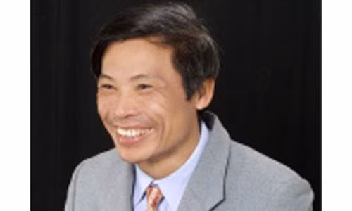 Nha 4 tang bi nghieng De xuat nan 4 ngoi nha trong 90 ngay