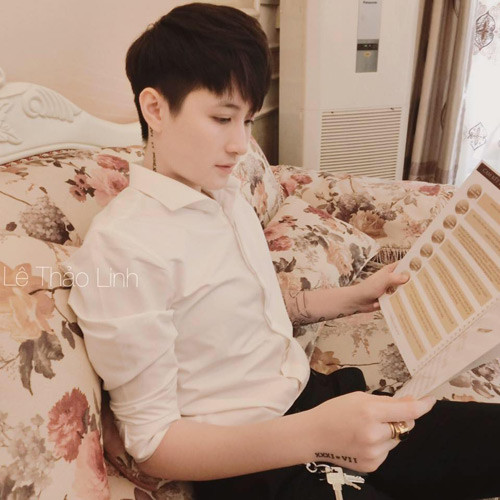 Lin Jay được mệnh danh là "cô nàng" có vẻ đẹp phi giới tính.