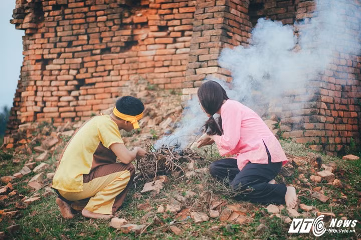 Để lưu giữ lại những khoảnh khắc tuyệt vời trong tình yêu, Huân và Thảo đã lên ý tưởng chụp bộ ảnh cưới tại nhiều địa điểm.