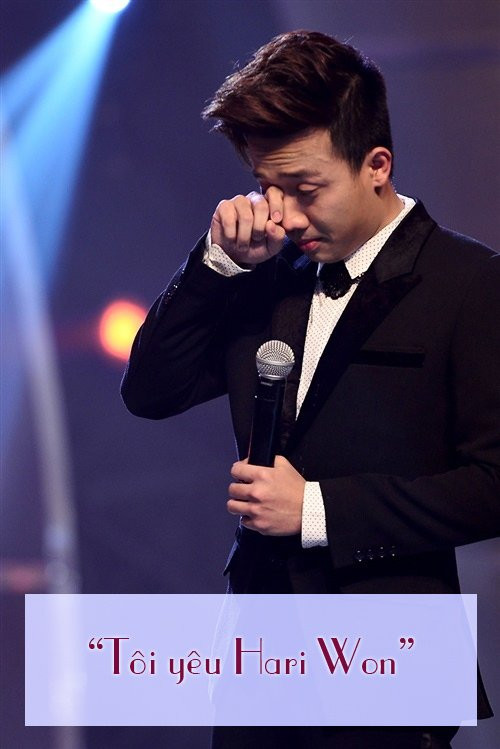 Sau khi lộ những hình ảnh thân mật với Hari Won chỉ 2 tháng sau khi nữ ca sỹ này chia tay bạn gái gắn bó 9 năm - rapper Tiến Đạt, MC Trấn Thành đã tự tin tuyên bố trên trang cá nhân mối quan hệ của hai người.