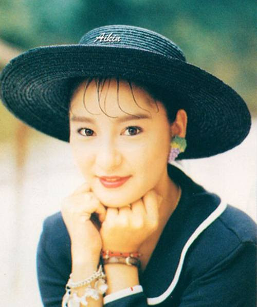 Quốc Vinh từng nhận xét về Tuyết Lê: "Cô ấy không quá đẹp nhưng rất trang nhã, thú vị".