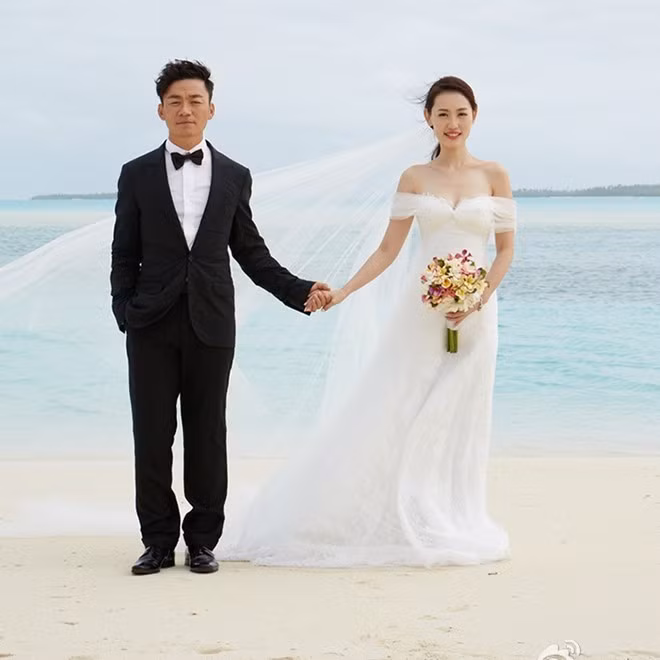 Mã Dung và Vương Bảo Cường thời hạnh phúc. Ảnh: Sina.