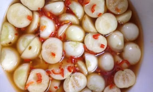 Ca nha suyt chet vi bat ca muoi xoi