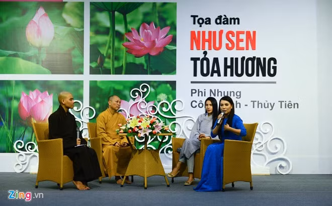 Phi Nhung chia sẻ cô luôn cố gắng sống theo những lời dạy của Phật, không làm những điều ác, không hại và nói xấu người khác.