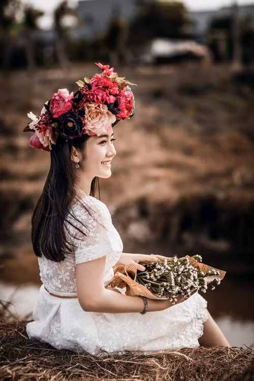 Dự thi khối C, tổng điểm Ngọc Thảo đạt được là 27 điểm. Cụ thể điểm từng môn: Văn: 8.25; Địa Lý: 9.5 và Sử: 9.25. Thảo biết điểm vào tối ngày 19/7 và ngay sáng 20/7 đã nhận được tin cô là thí sinh có điểm thi môn Sử và Địa lý xếp thứ hạng cao của cụm thi Bạc Liêu. Dù điểm môn Văn không được như kỳ vọng nhưng với tổng điểm 27, cô nàng đã "mừng đến rơi nước mắt".