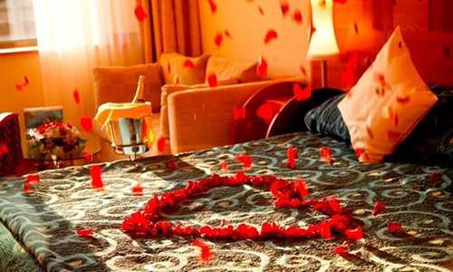 Giuong cuoi ke kieu nay, khong bat hoa cung tan dan xe nghe