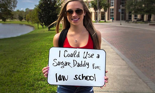 Trai bao My va nhung khach hang “quai chieu”