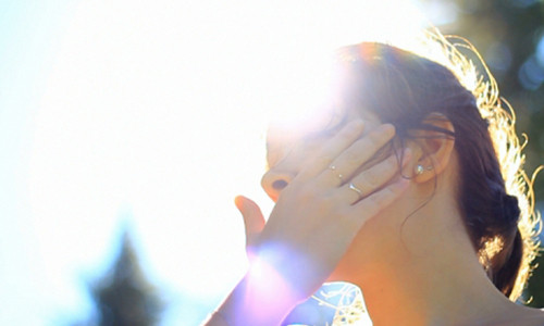 Sốc nhiệt có thể đe dọa tính mạng, đặc biệt với các biến chứng não. Ảnh minh họa.