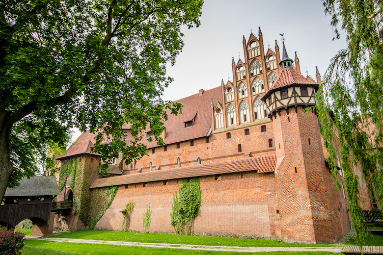 Lâu đài Malbork là điển hình của một pháo đài thời trung cổ, được UNESCO được công nhận là di sản thế giới từ tháng 12/1997.