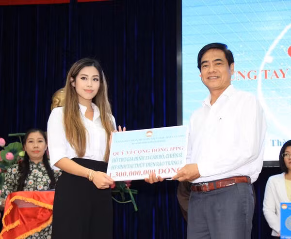 “Can vi” cac ong lon Viet ung ho mien Trung bi lu lut