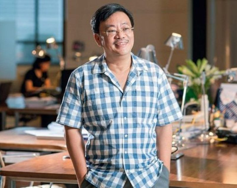 Tỷ phú Nguyễn Đăng Quang đang sở hữu 30.000 cổ phiếu MCH, hơn 9.000 cổ phiếu TCB, hơn 177 triệu cổ phiếu MSN (gián tiếp sở hữu thông qua 48.5% cổ phần tại CTCP Masan) và 75 triệu cổ phiếu MSN (gián tiếp sở hữu thông qua 48.5% cổ phần tại Công ty TNHH MTV Xây dựng Hoa Hướng Dương).