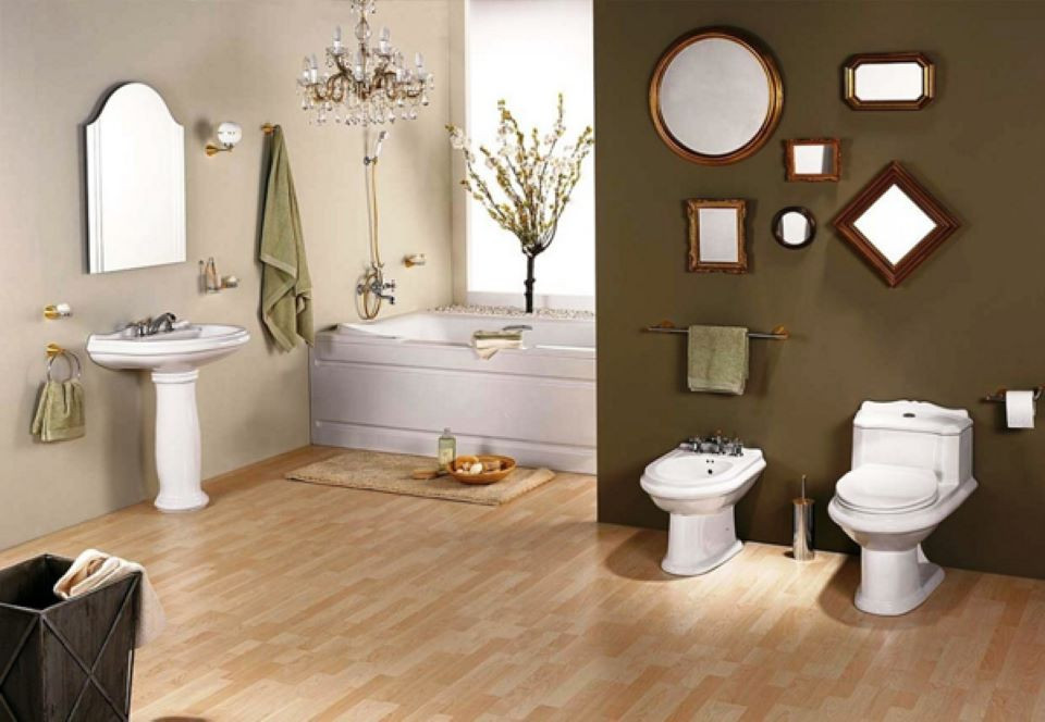 Nhà vệ sinh chung chính giữa nhà là điều đại kỵ trong phong thủy. Nó khiến cho tài vận, công danh của gia chủ gặp vấn đề. Nếu không có điều kiện di dời nhà vệ sinh, hãy thường xuyên dọn dẹp sạch sẽ để hạn chế điều không may mắn.