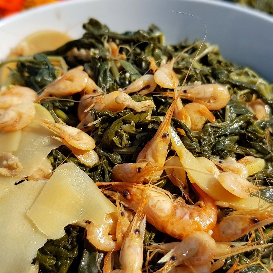 Nhờ bán món rau sắn mà chị Thủy có thêm nguồn thu nhập khá ổn định. Nguồn ảnh: Facebook