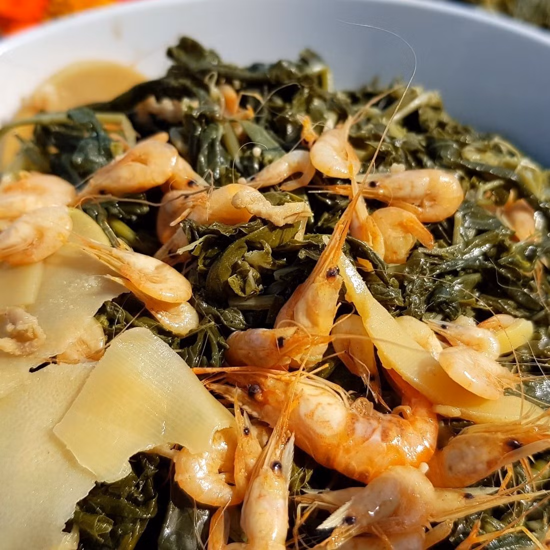 Nhờ bán món rau sắn mà chị Thủy có thêm nguồn thu nhập khá ổn định. Nguồn ảnh: Facebook