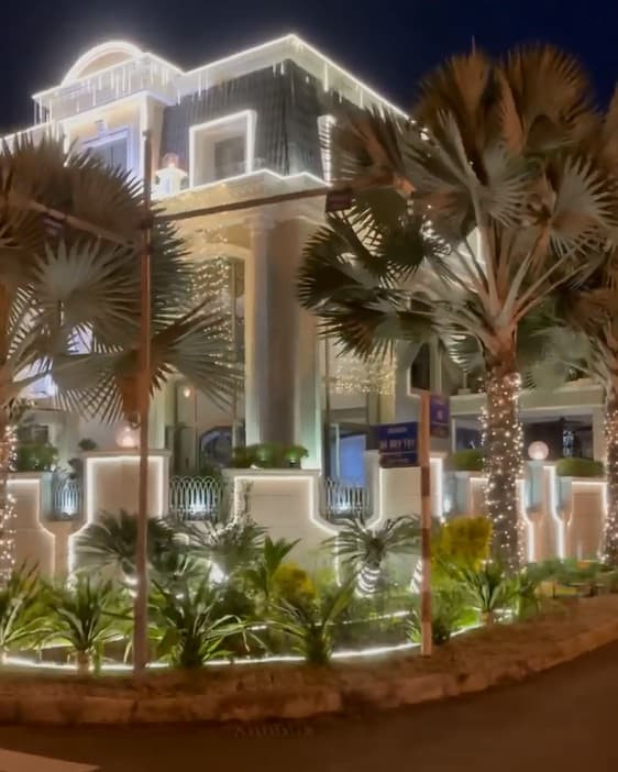 Được biết, Bảo Thy tự tay trang hoàng cho căn nhà.