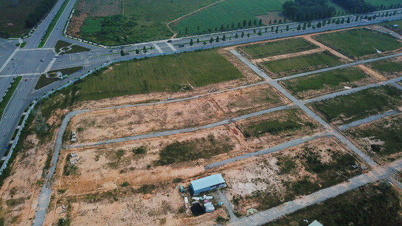 12 du an cua dai gia Pham Thi Huong sai pham gi... bi “so gay“?