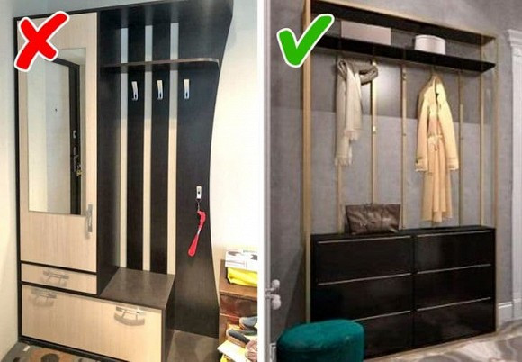 Những món đồ nội thất đồ sộ đã lỗi thời, có thể phá hỏng hình ảnh ngôi nhà. Thay vào đó, hãy khoan những chiếc móc vào tường hoặc một đồ trang trí.