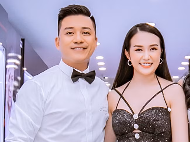 Hương Baby tập trung vào những dự án kinh doanh trong lĩnh vực làm đẹp của riêng mình và gặt hái được không ít thành công. Ảnh: Dân Việt.