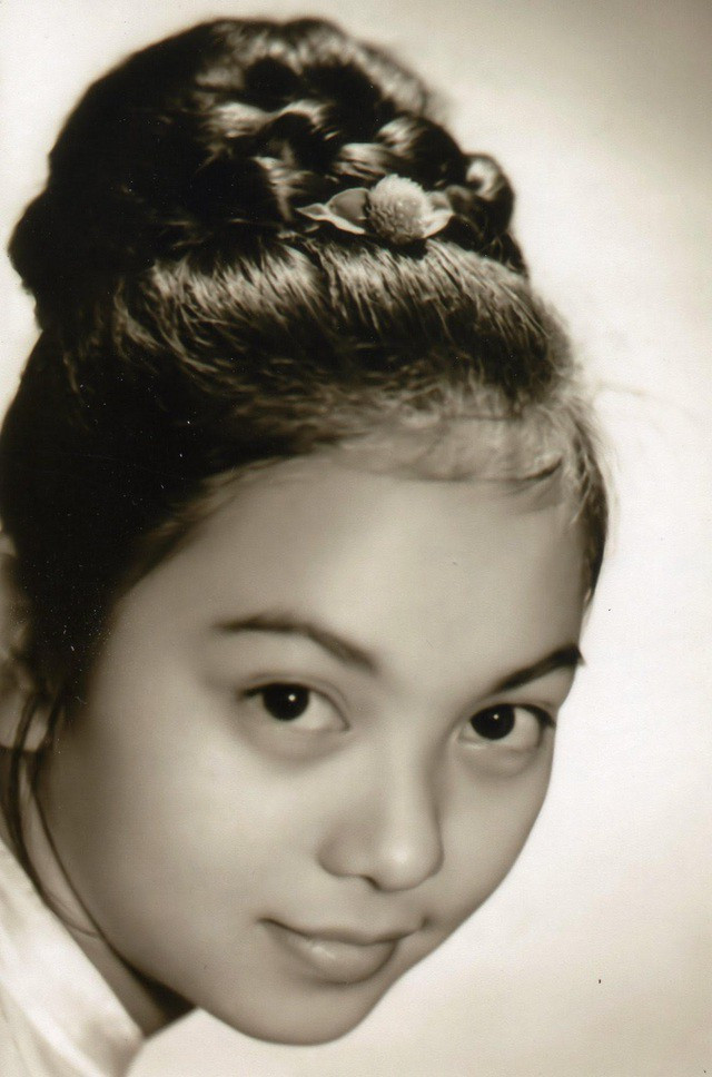 Bà được xem là người tình đẹp nhất trong số các mối tình của Trịnh Công Sơn và cũng là "bóng hồng" trong 300 bức thư tình của nhạc sĩ họ Trịnh trong 37 năm từ khi gặp Dao Ánh đến cuối đời