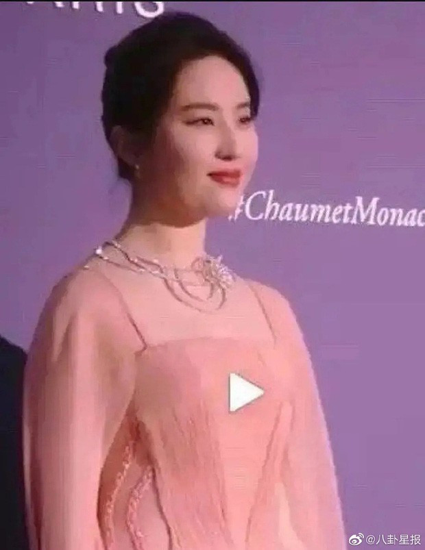 'Thần tiên tỉ tỉ' Lưu Diệc Phi lộ ảnh 'phì nhiêu' khó tin 'Than tien ti ti' Luu Diec Phi lo anh 'phi nhieu' kho tin